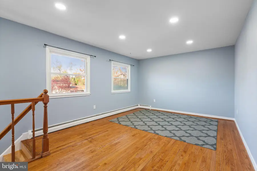 13303 Knoll Court, Woodbridge, VA 22193 - #3