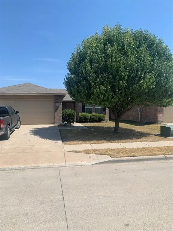 5712 Talons Crest Circle, Fort Worth, TX 76179 - #1