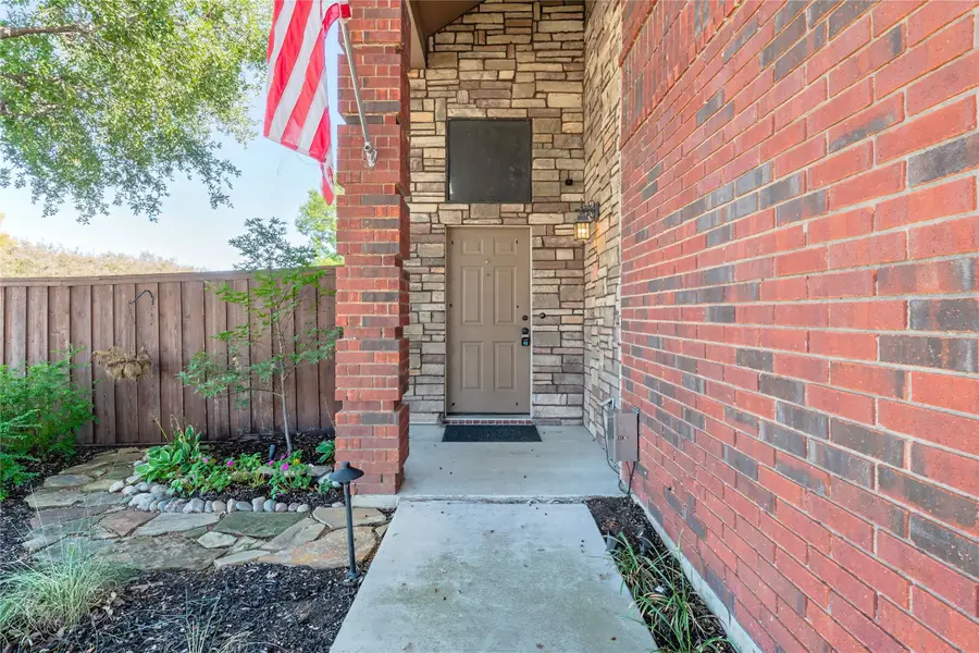 2123 Ridgecliff Drive, Keller, TX 76248 - #2