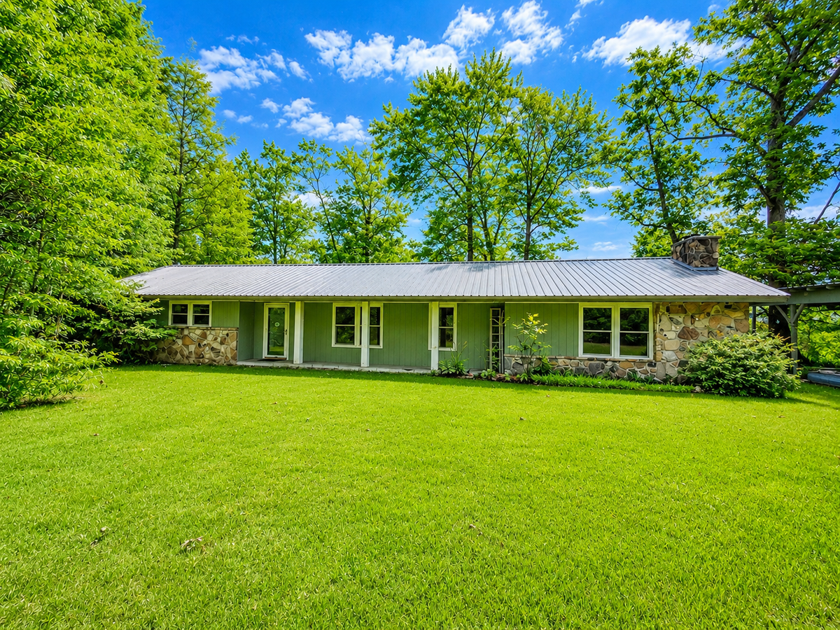 505 Crest Rd, Gatlinburg, TN 37738 - #1