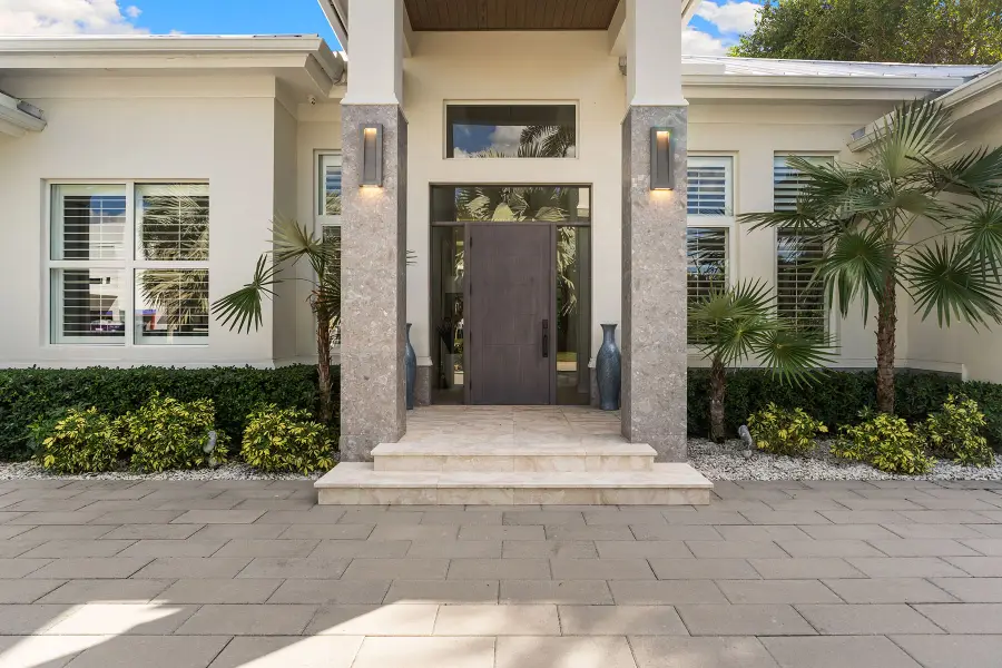 720 Orchid Drive, Naples, FL 34102 - Image #3