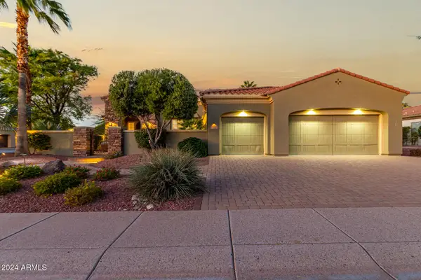 13232 W Los Bancos Drive, Sun City West, AZ 85375