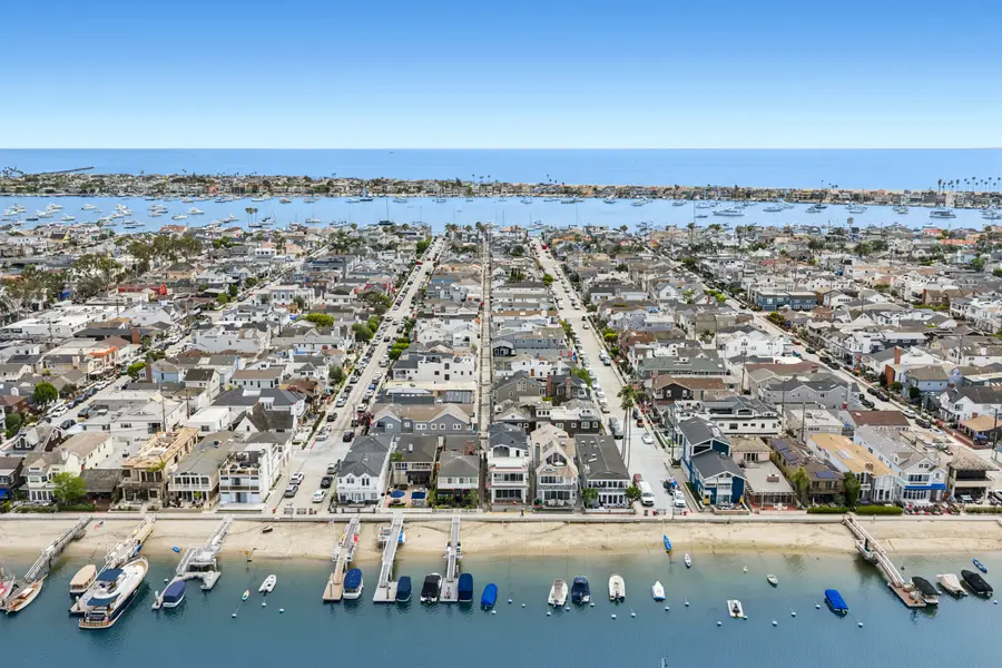 1105 N Bay Front, Newport Beach, CA 92662 - #2