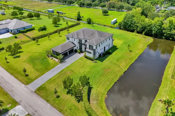 17811 SW 58th St, Southwest Ranches, FL 33331