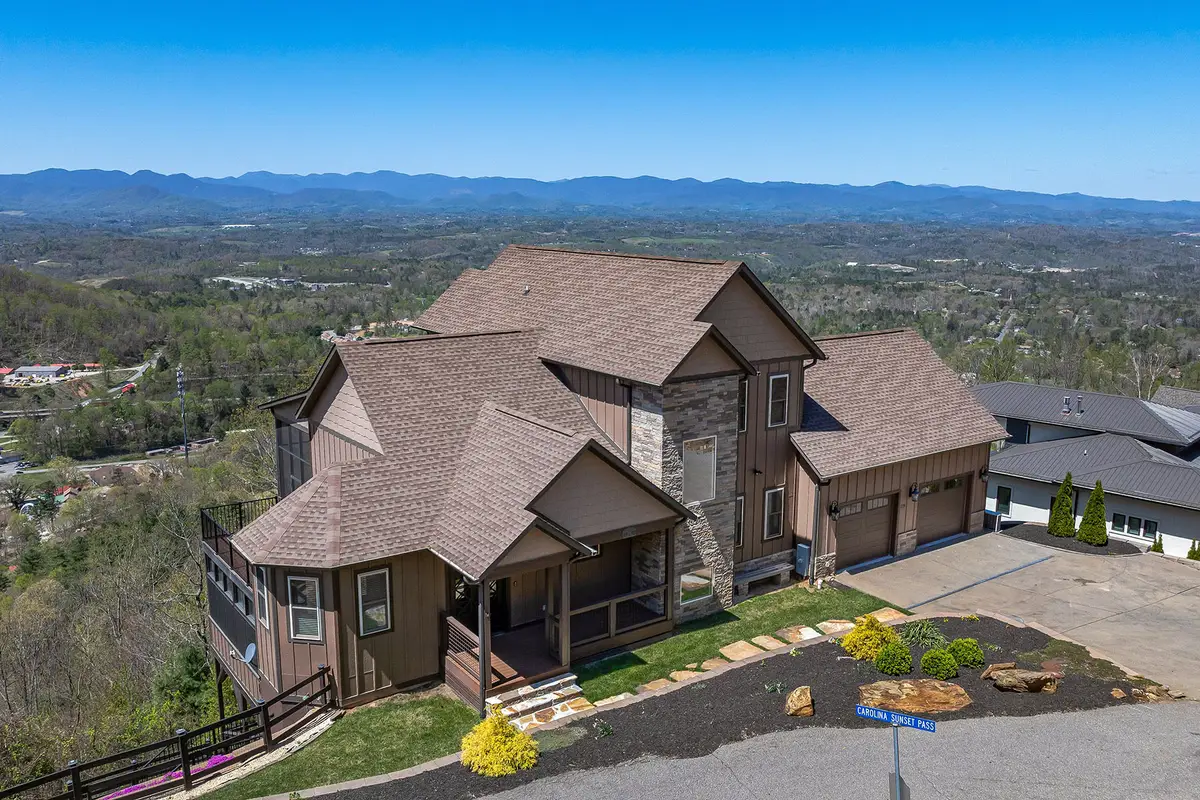 179 Serenity Ridge Trail, Asheville, NC 28804 - #1