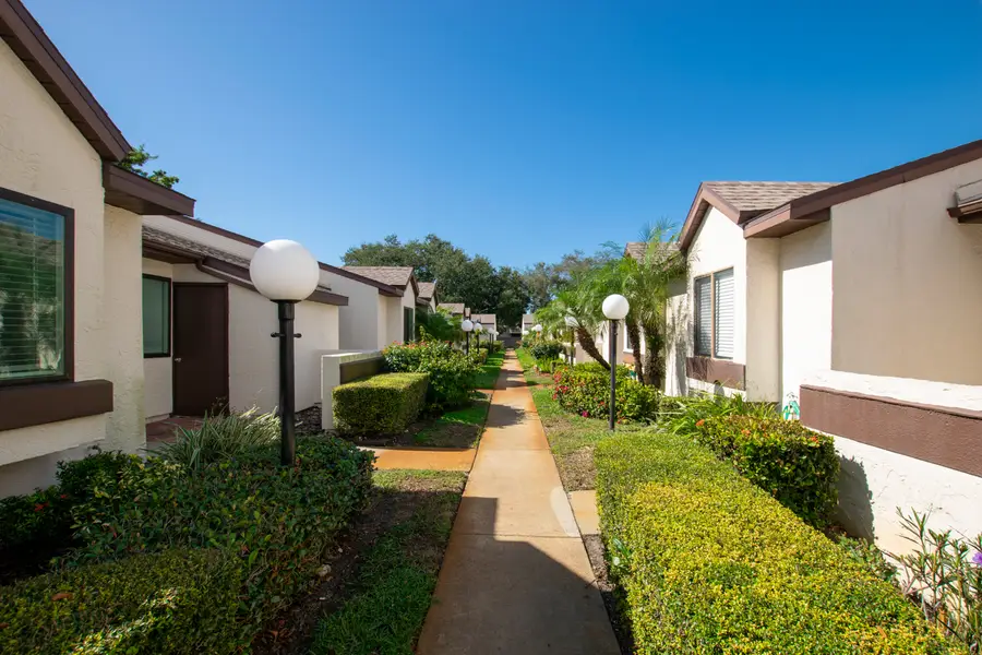 3610 59th Street Dr W, Bradenton, FL 34209 - Image #2