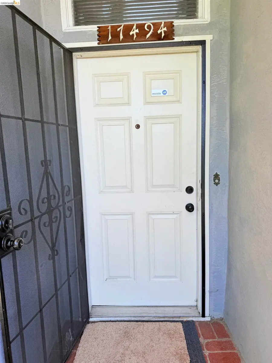 17494 Ehle St, Castro Valley, CA 94546 - #2