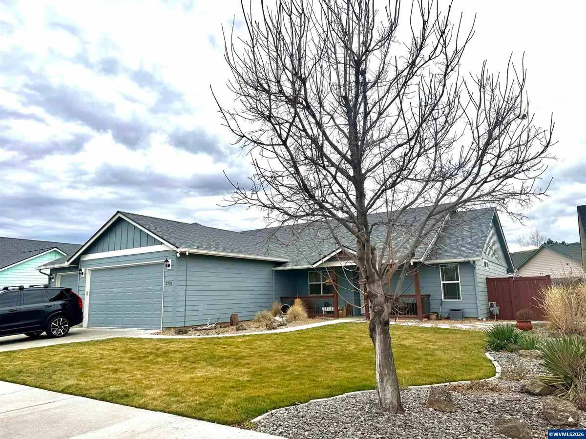 2921 NW 19th Street, Redmond, OR 97756 - #1