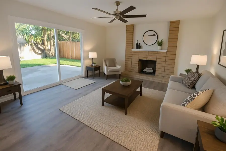 1328 Robin Street, Los Banos, CA 93635 - Image #2