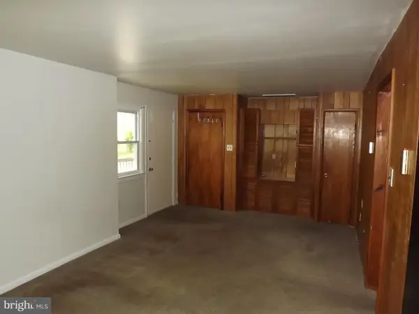 244 Unit 5 W Clayton Ave #5, Clayton, NJ 08312