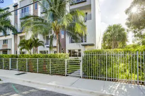 1045 NE 18th Avenue #Unit 106, Fort Lauderdale, FL 33304 - #2
