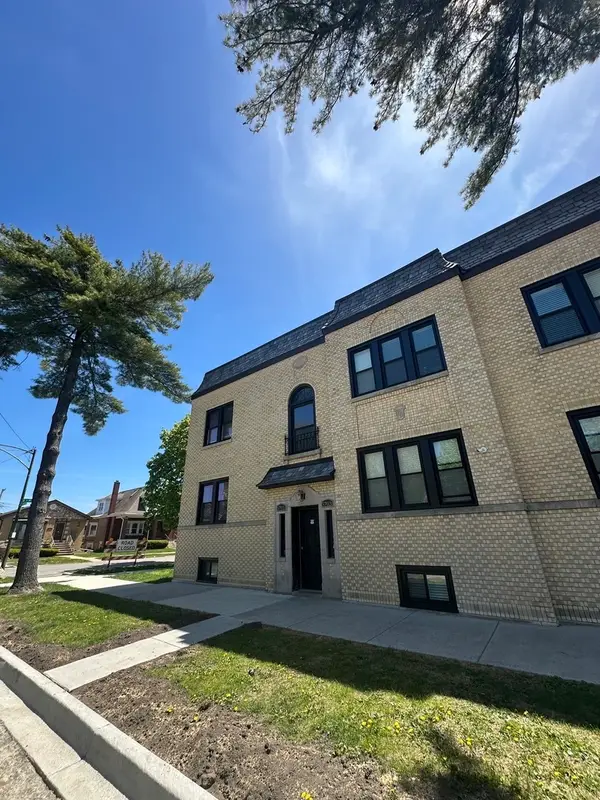 5703 W Seminole Street , 1, Chicago, IL 60646