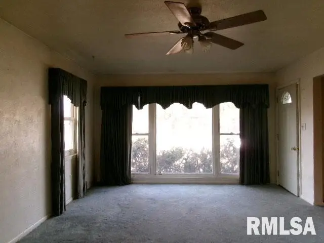 1300 Jefferson Street, Pekin, IL 61554 - Image #2