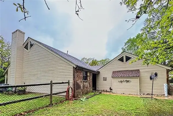 105 Summit Ridge Drive, Tahlequah, OK 74464