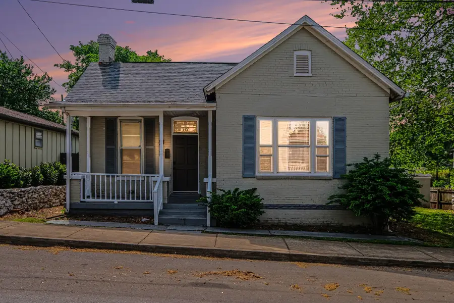 937 Phillips St, Nashville, TN 37208 - #2