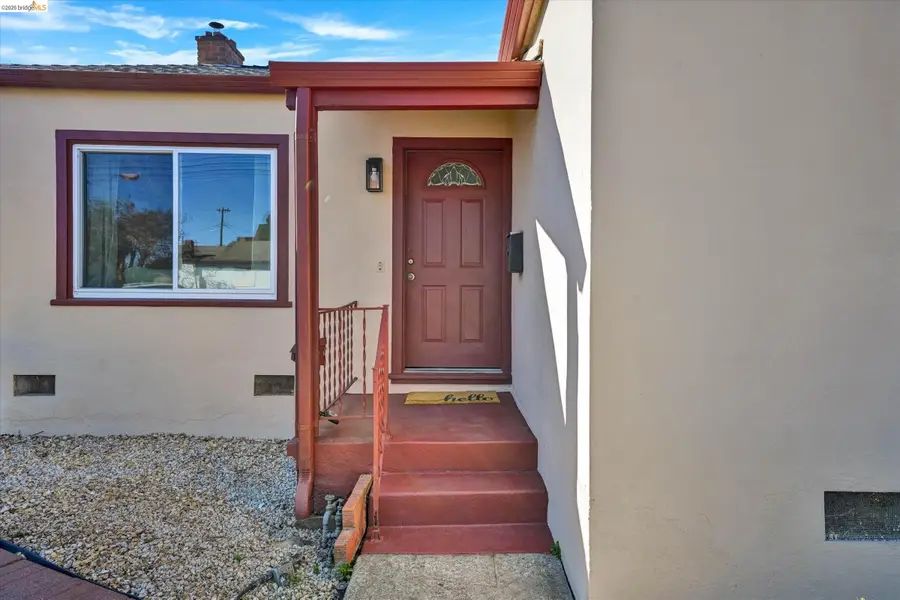 711 30th St, Richmond, CA 94804 - #2