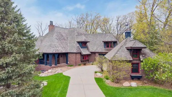 1610 Locust Hills Place, Wayzata, MN 55391