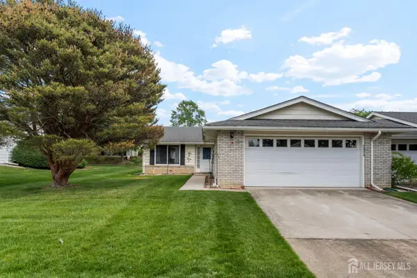 Address Withheld By Seller, San Diego, CA 92105