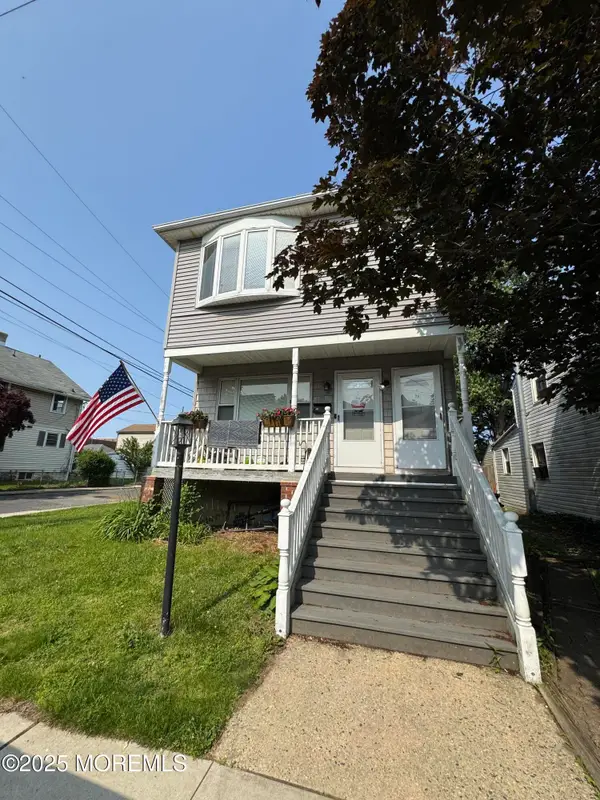 9 Kearney Street, Keyport, NJ 07735