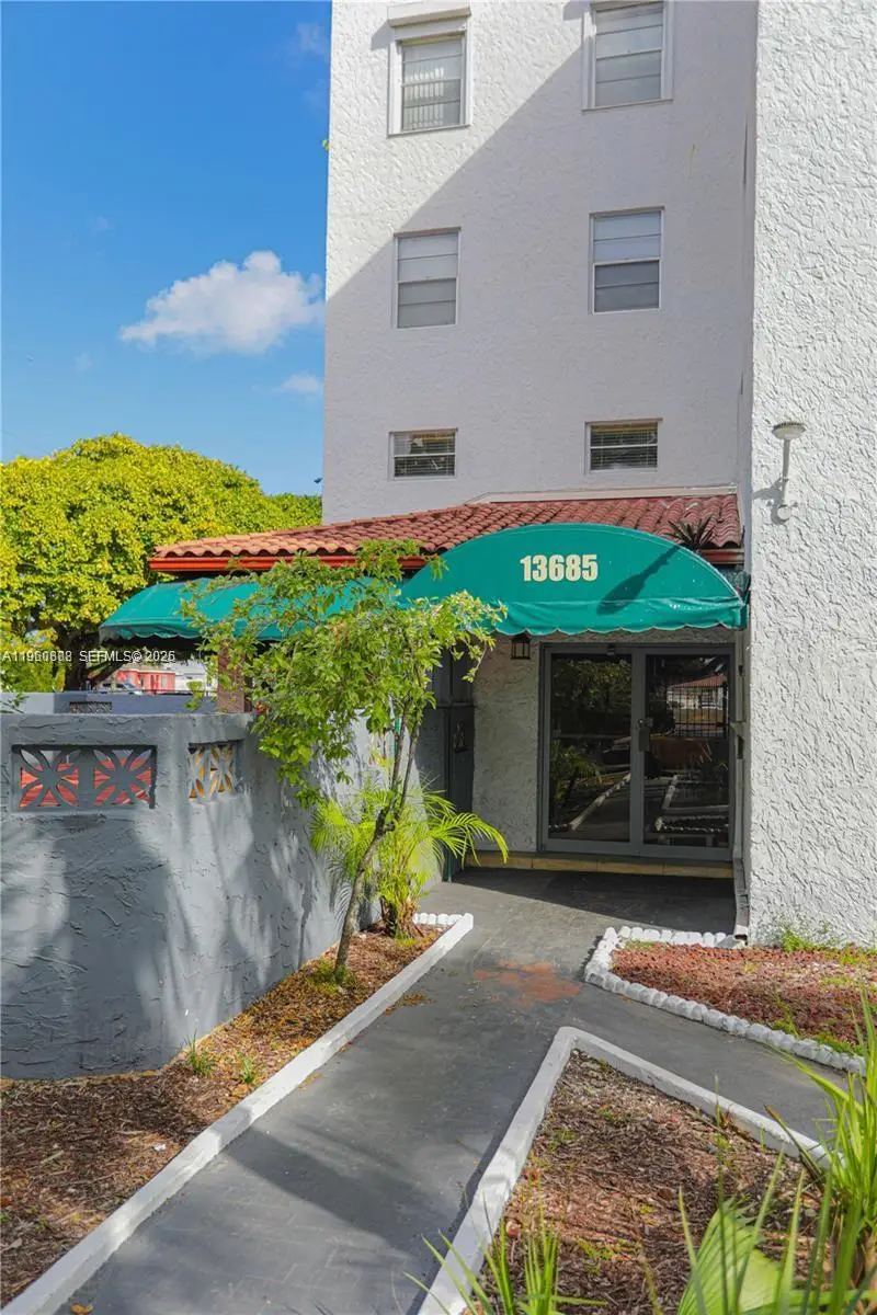 13685 NE 10th Ave #210, North Miami, FL 33161 - #1