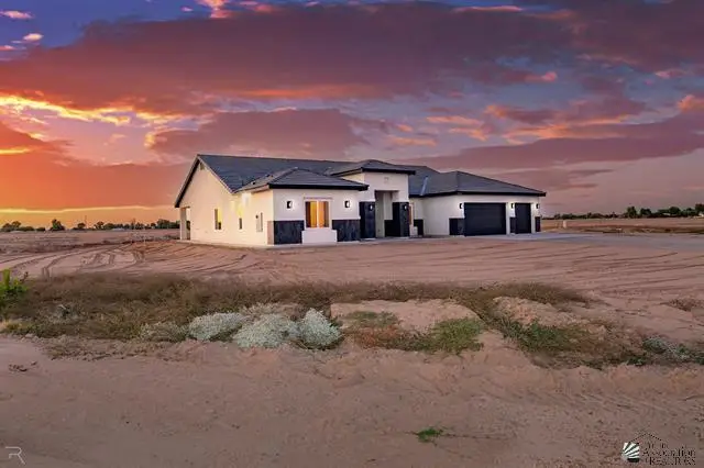 14538 S AVE 4 1/2 E, Yuma, AZ 85365 - Image #1