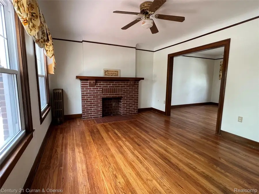 21507 Edna Street, Dearborn, MI 48124 - #3