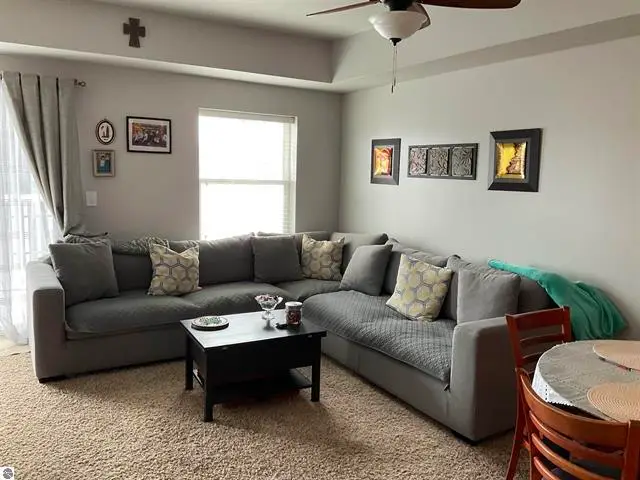 301 N Lake #206, Cadillac, MI 49601 - #2