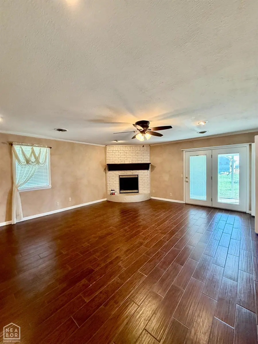 402 Thurmond Street, Leachville, AR 72438 - #2