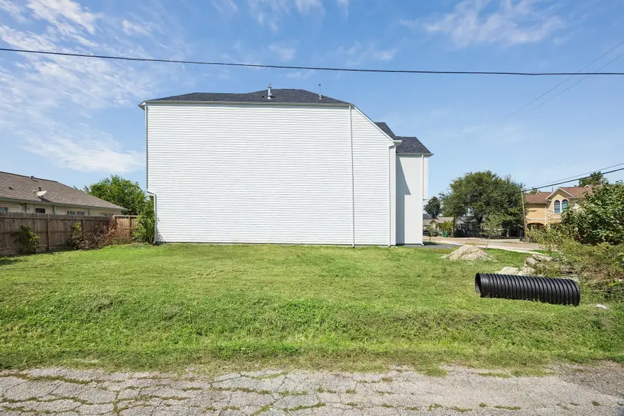 1211 Northwood Street, Houston, TX 77009 - #3