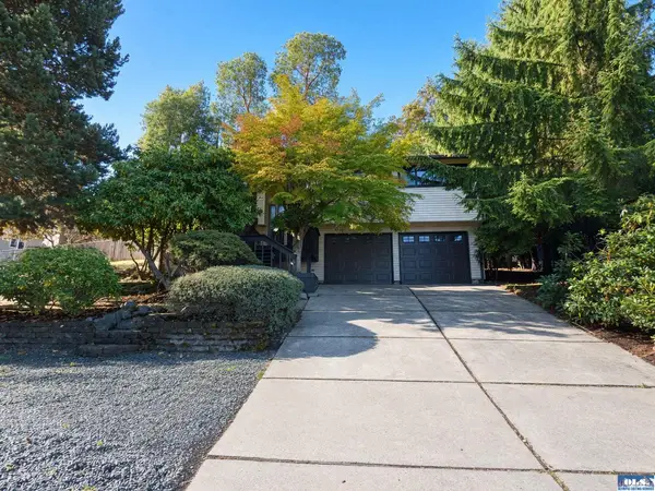 2242 W 12th Street, Port Angeles, WA 98363