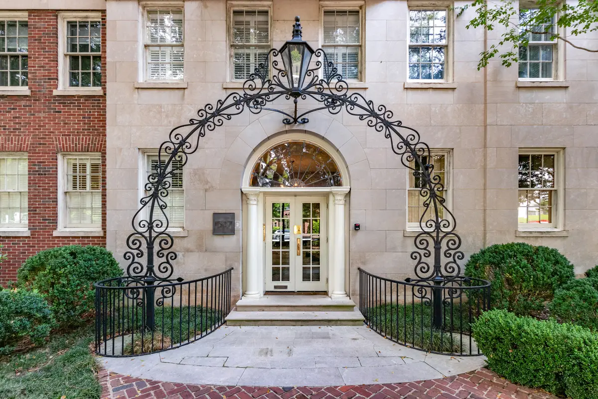 1325 Peachtree Street Ne #401, Atlanta, GA 30309 - #1