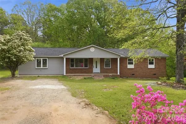 3285 Douglas Way Lane, Lancaster, SC 29720