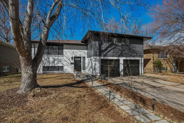 2921 S Downing Street, Englewood, CO 80113