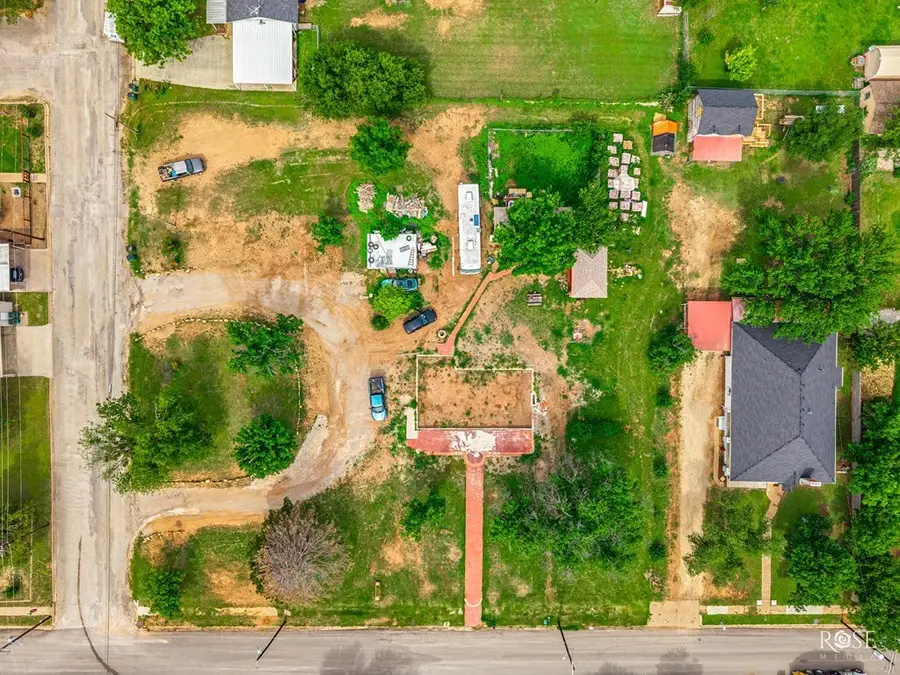 202 5th Avenue, Coleman, TX 76834 - Image #2