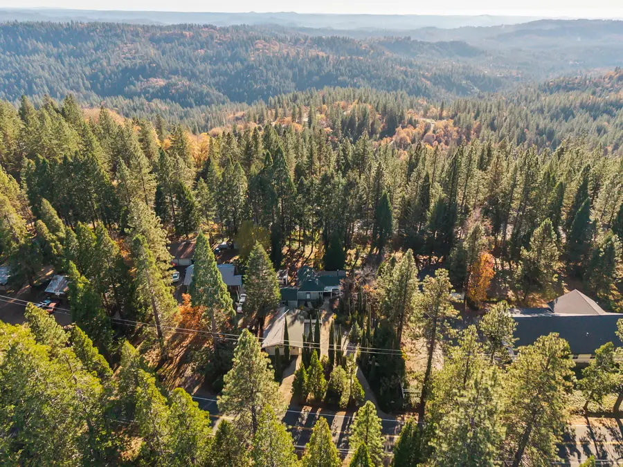 4624 Pony Express Trail, Camino, CA 95709 - Image #2