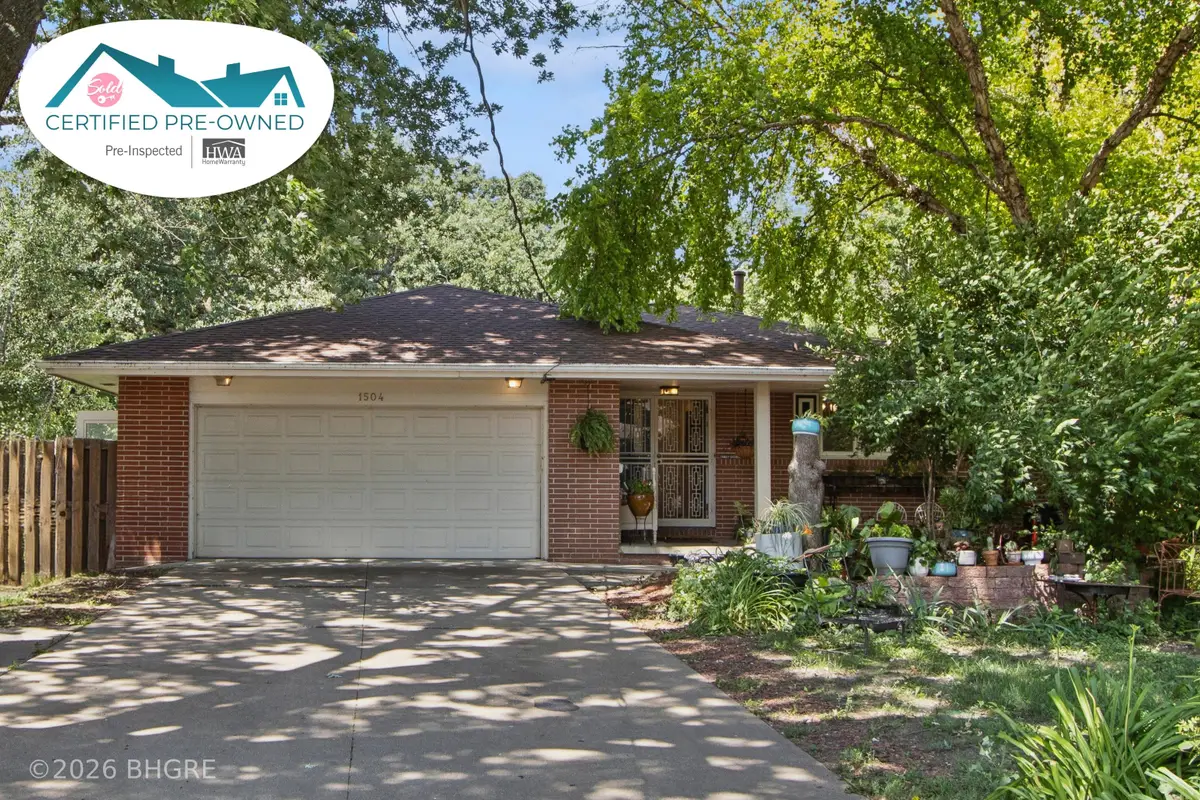 1504 73rd Street, Windsor Heights, IA 50324 - #1