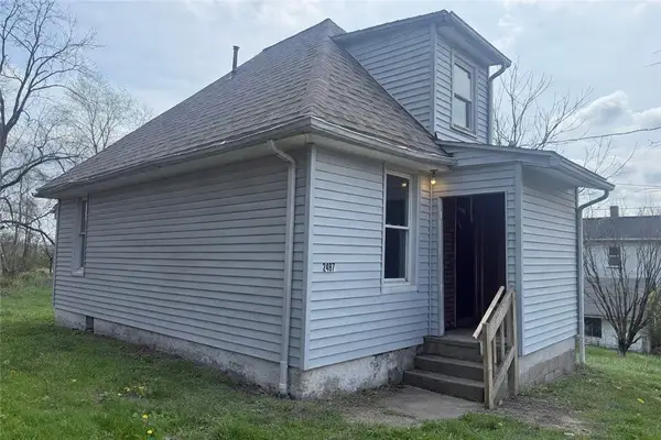 2487 Walnut St, Hermitage, PA 16148