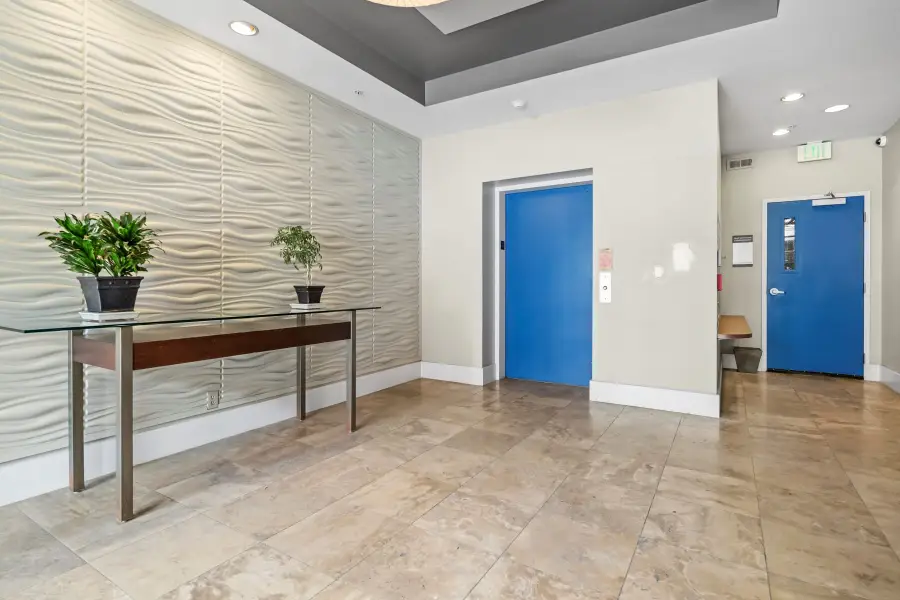 618 NW 12th Ave #216, Portland, OR 97209 - Image #2