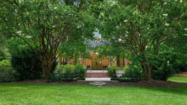 1004 Woodlot Ridge Road, Chapel Hill, NC 27516