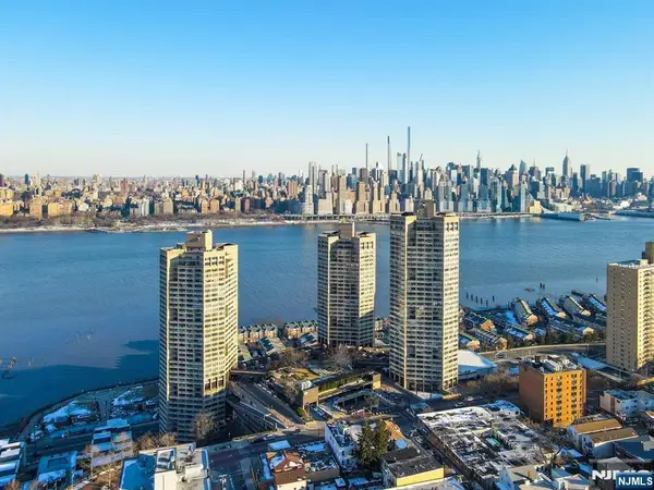 7000 BLVD EAST #38 G, Guttenberg, NJ 07093