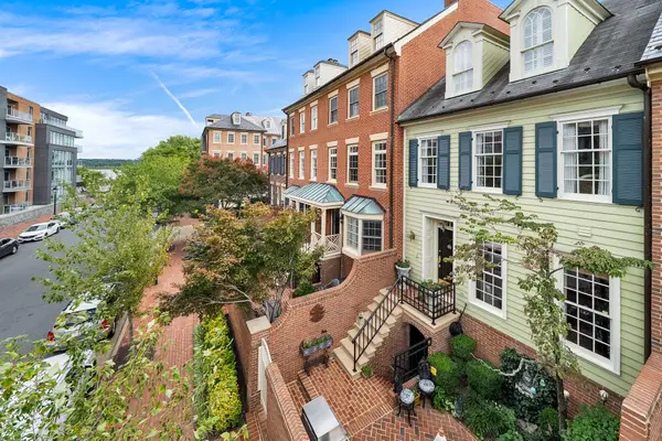 58 Wolfe St, ALEXANDRIA, VA 22314