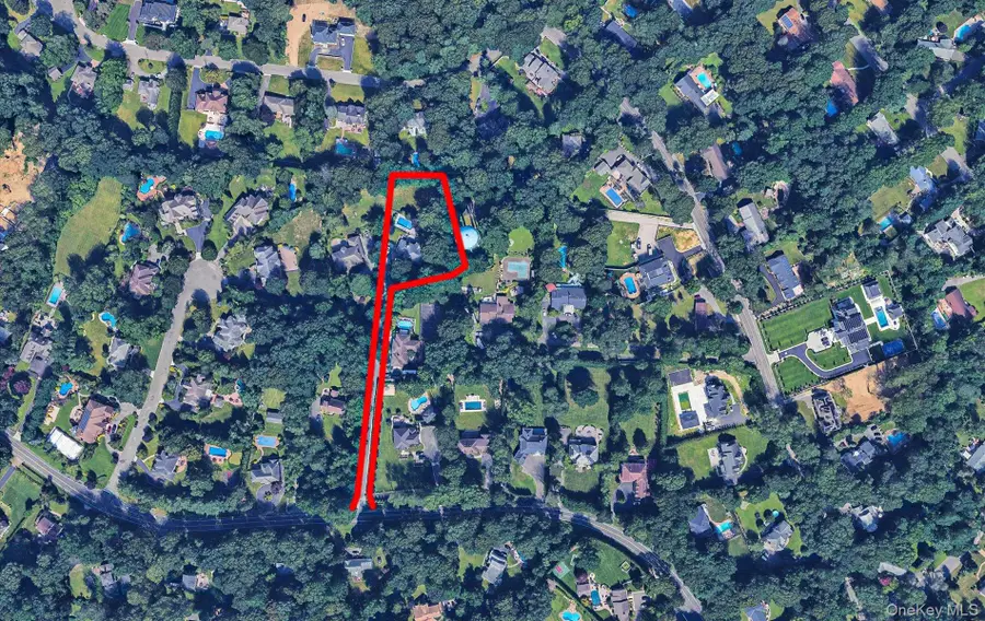 375 Vanderbilt Parkway, Dix Hills, NY 11746 - Image #3