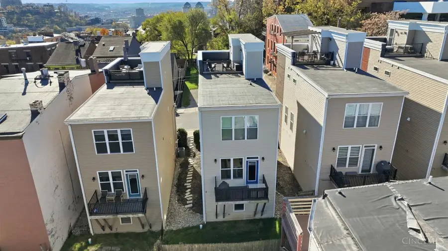 546 Slack Street, Cincinnati, OH 45202 - #2