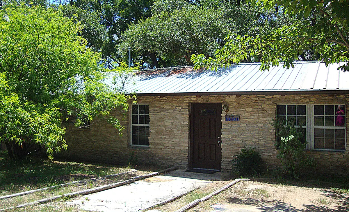 18311 Redbud Ln, Jonestown, TX 78645 - Image #1