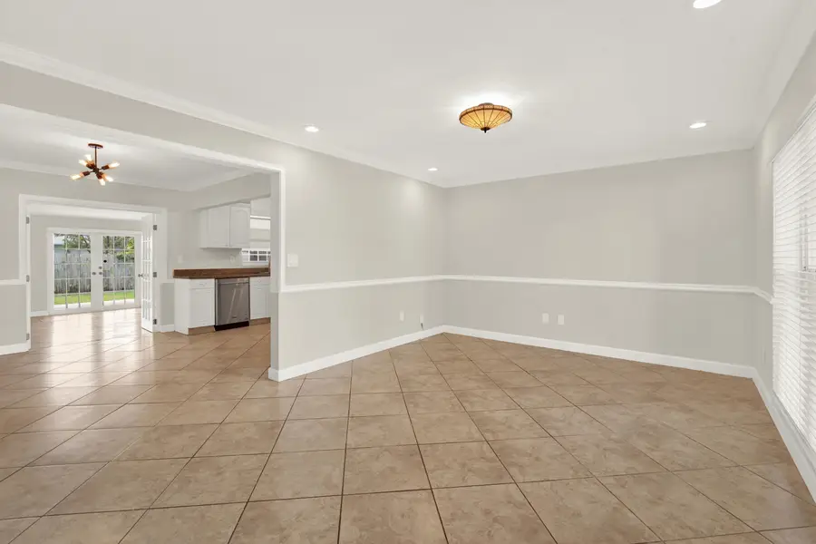 9312 SW 182nd St, Palmetto Bay, FL 33157 - #2