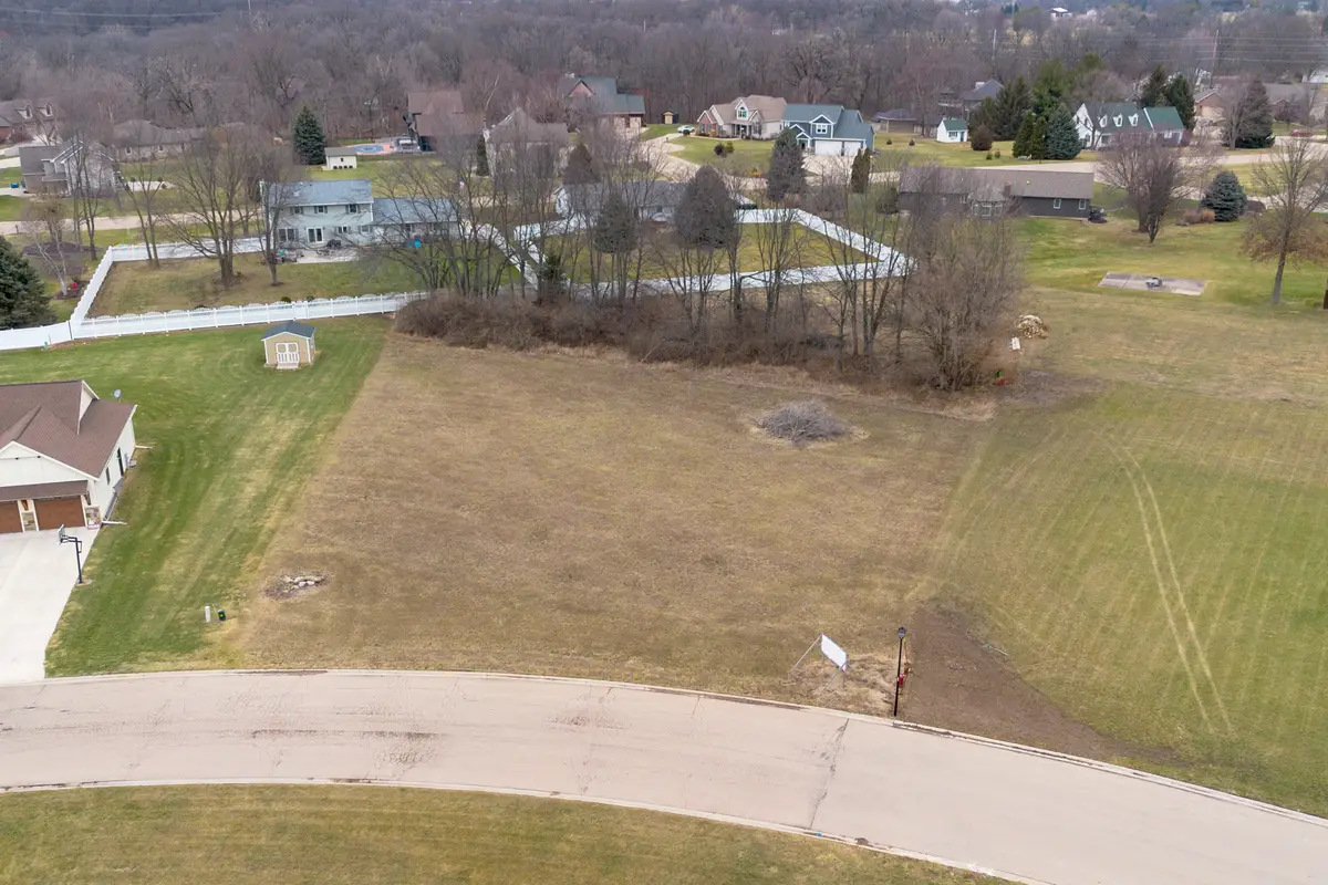 800 Ann Marie Drive, Utica, IL 61373 - Image #1