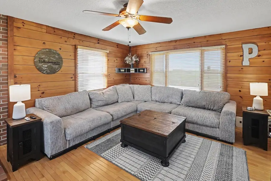 1080 150th Avenue, Knoxville, IA 50138 - #3