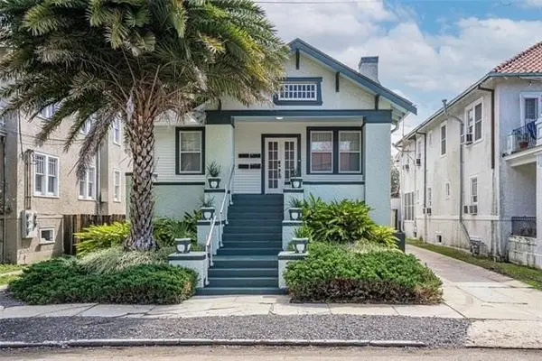 2427 BROADWAY Street, New Orleans, LA 70125