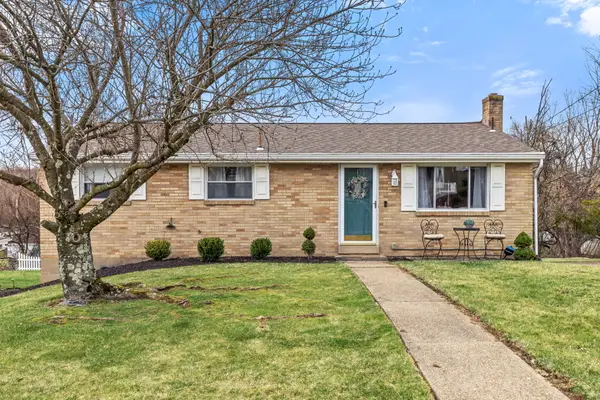 1075 Fiddleback Dr, Kennedy Twp, PA 15136