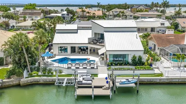 4931 61st Avenue S, ST PETERSBURG, FL 33715